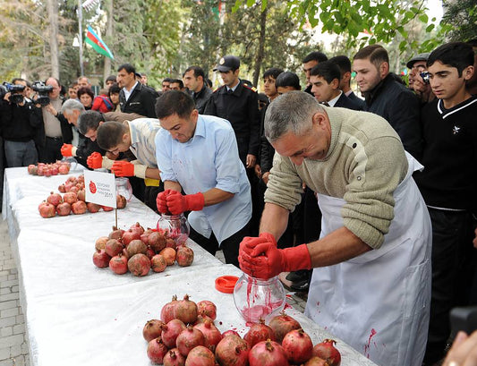 Nar Bayrami: World’s Biggest Pomegranate Festival